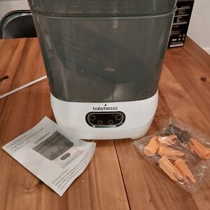 Baby Brezza Sterilizer and Dryer